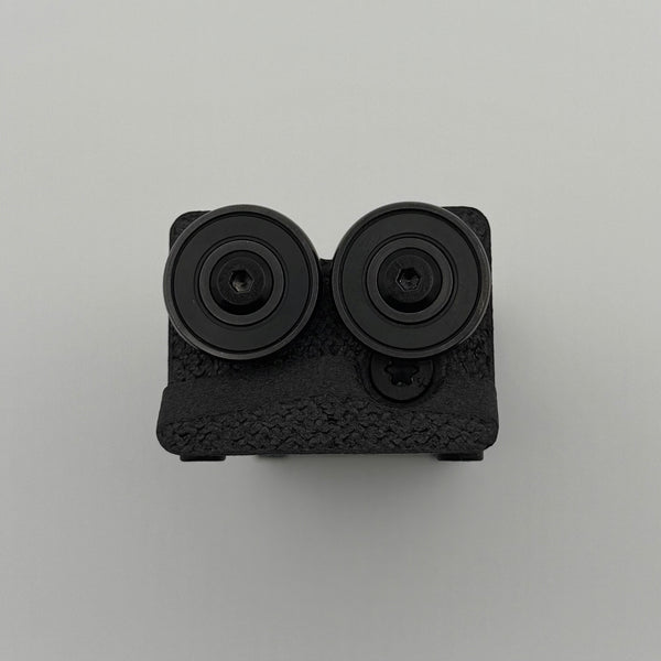 the endcap view of a spinex arrow spinner with ceramic bearings